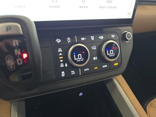 2026 LAND Rover DEFENDER P400 X — миниатюра 17