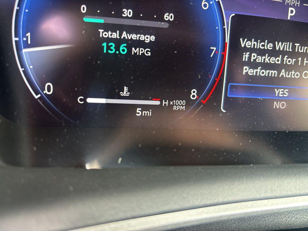 TOYOTA COROLLA CROSS - 2