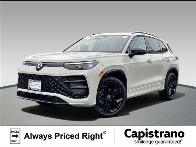 2026 Volkswagen Tiguan SE R Line Black