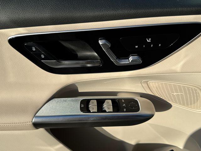 صورة مصغرة 32 لـ 2025 Mercedes-BENZ GLC
