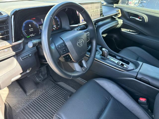 2023 Toyota CROWN LIMITED — миниатюра 32