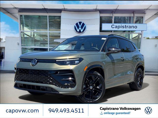 New 2026 Volkswagen Tiguan 2.0T SE R-Line Black