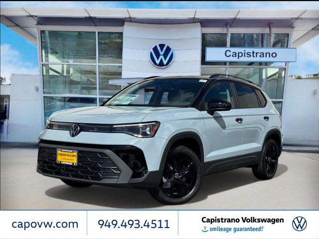 New 2026 Volkswagen Taos SE Black