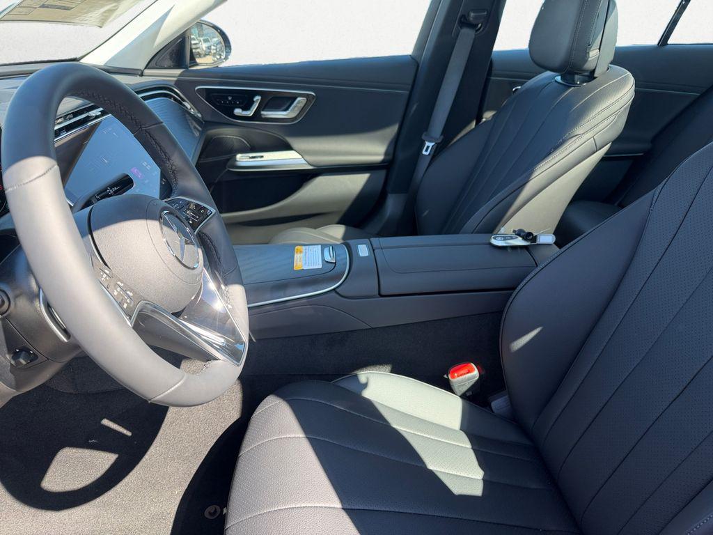 MERCEDES-BENZ E-CLASS - 10