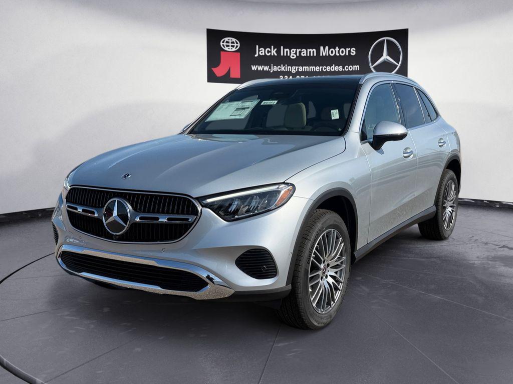 New 2026 Mercedes-Benz GLC 300 Base