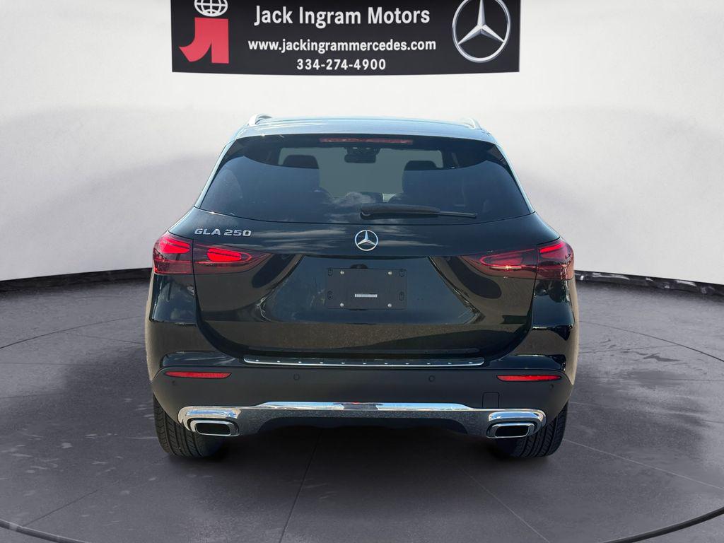 2026 Mercedes-BENZ GLA 照片 4