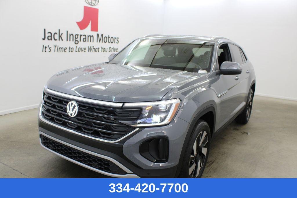 New 2026 Volkswagen Atlas Cross Sport 2.0T SE w/Technology