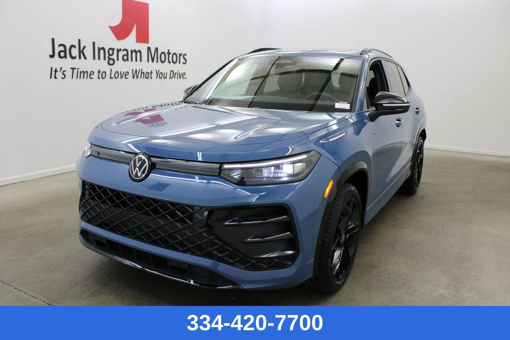 New 2026 Volkswagen Tiguan 2.0T SE R-Line Black