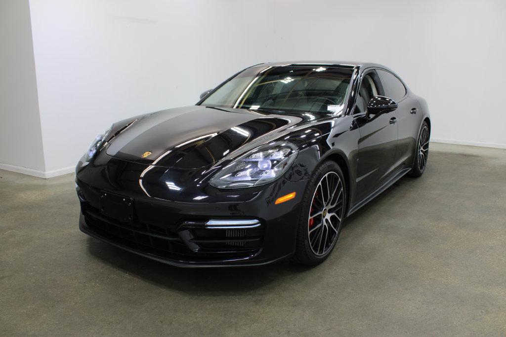 2021 Porsche PANAMERA GTS 照片 1