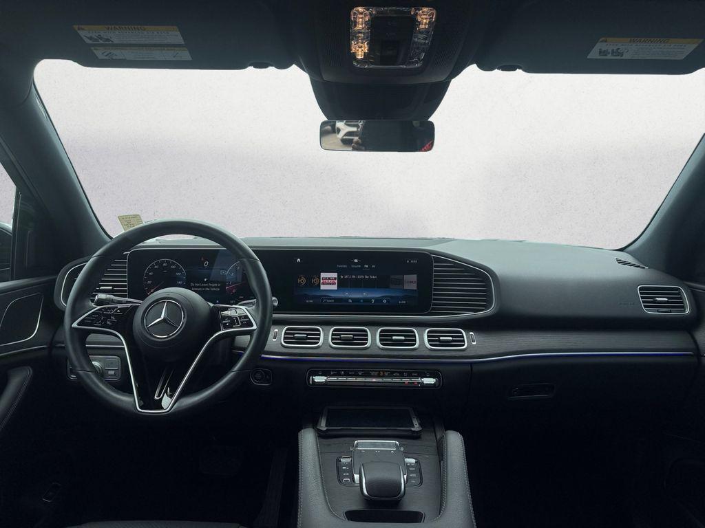 صورة 9 لـ 2025 Mercedes-BENZ GLE