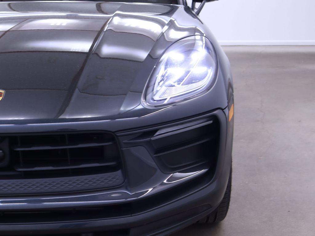 صورة مصغرة 11 لـ 2024 Porsche MACAN