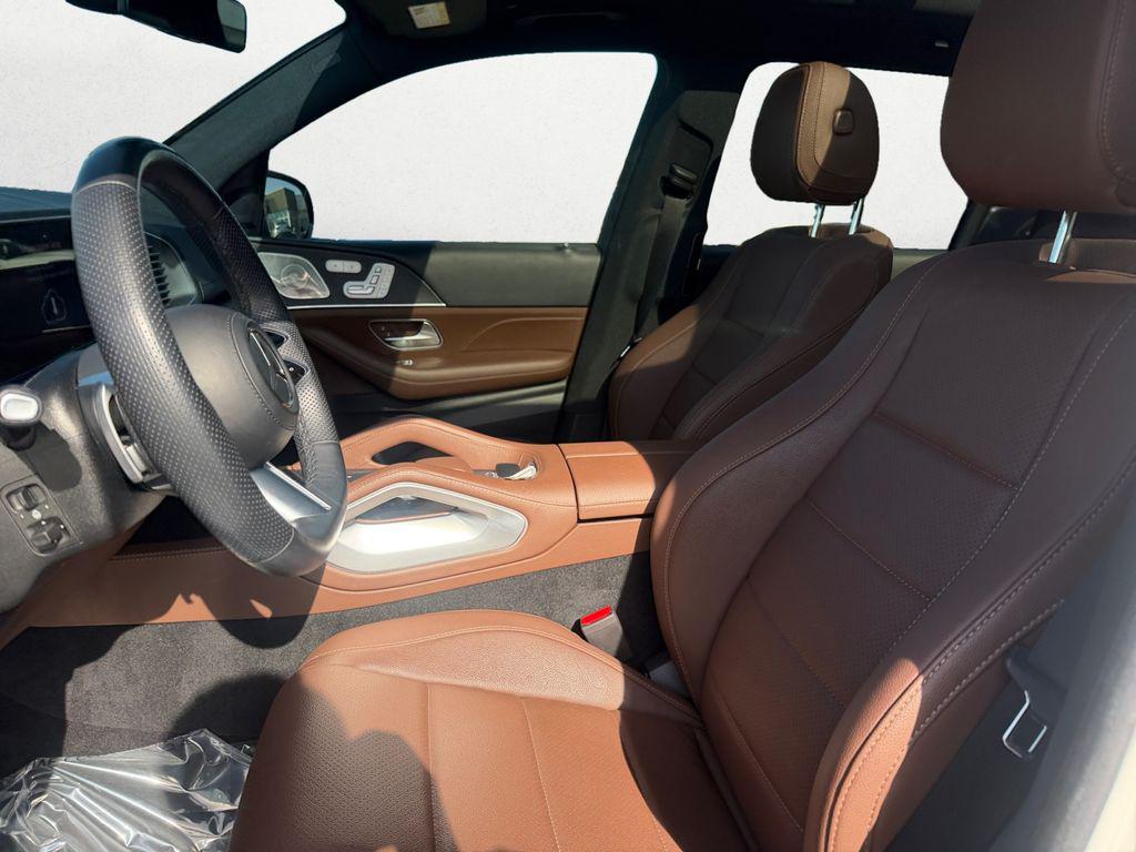 MERCEDES-BENZ GLS - 10