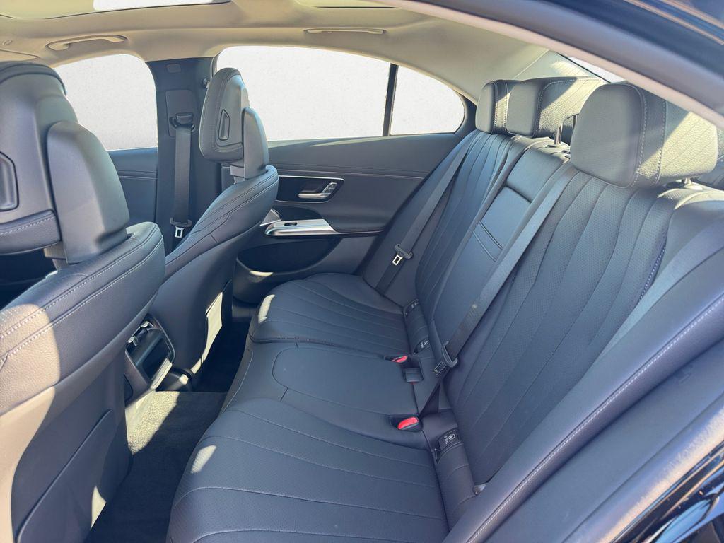 2026 Mercedes-BENZ E-CLASS — миниатюра 13