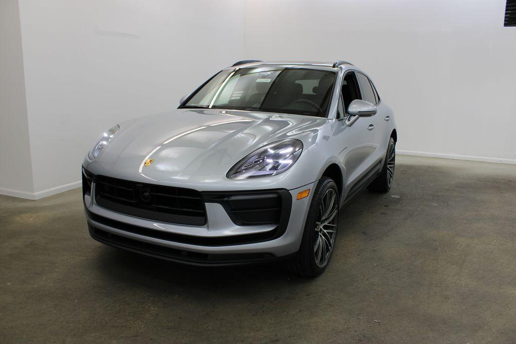 New 2026 Porsche Macan Macan