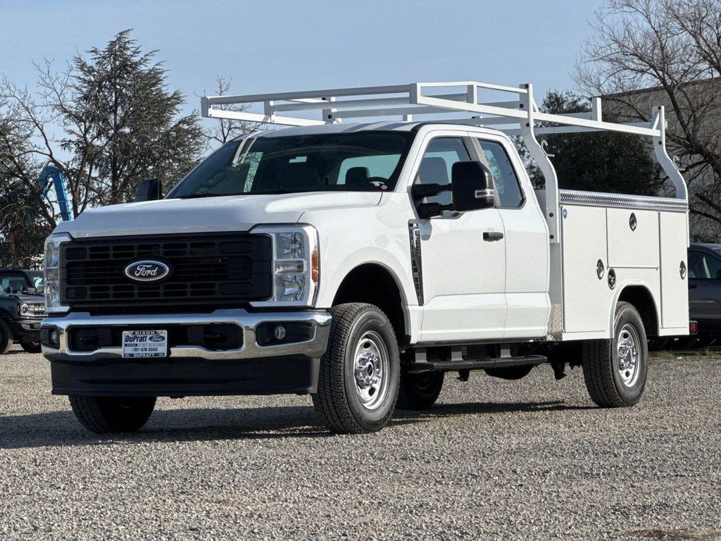 صورة 8 لـ 2026 FORD F-250 XL