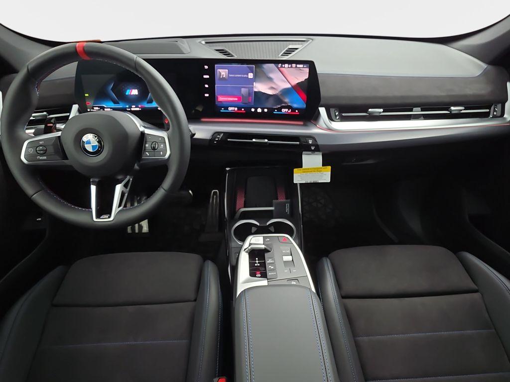 صورة 10 لـ 2026 BMW X1 M35I