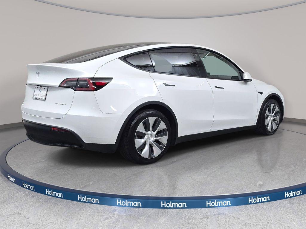 TESLA MODEL Y LONG RANGE - 6