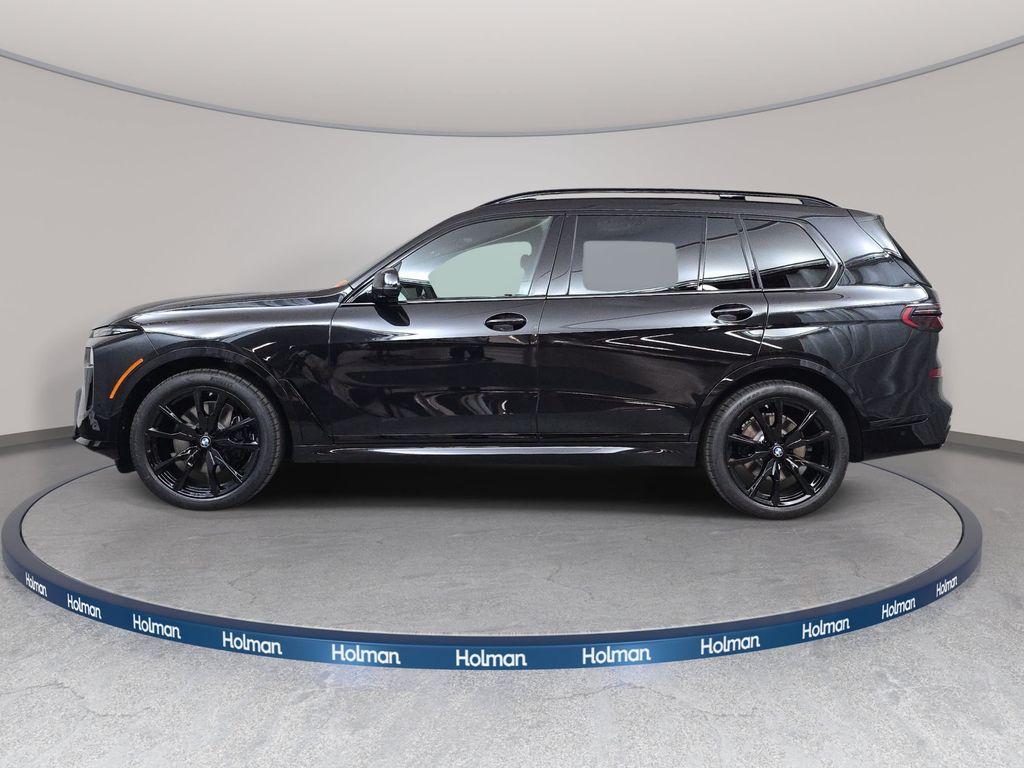 صورة 8 لـ 2027 BMW X7 XDRIVE40I