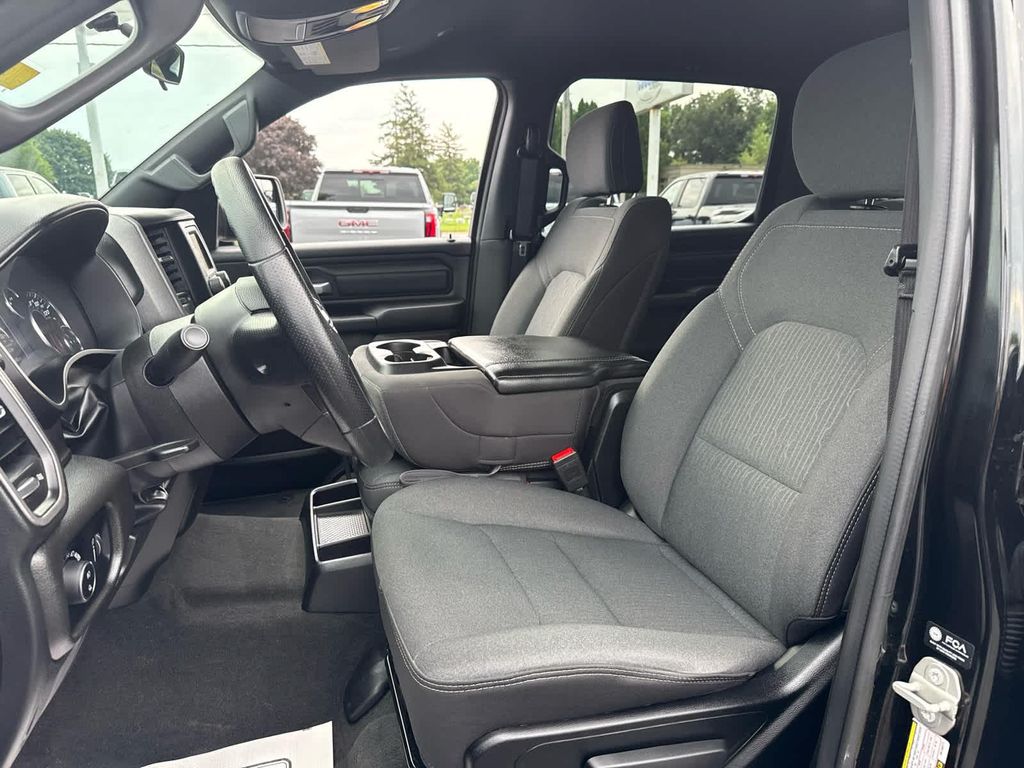 2024 RAM 1500 TRADESMAN 缩略图 11