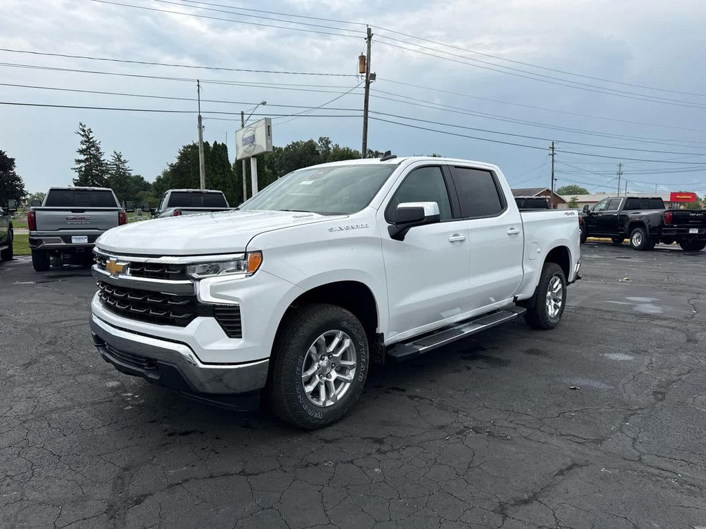 New 2026 Chevrolet Silverado 1500 LT