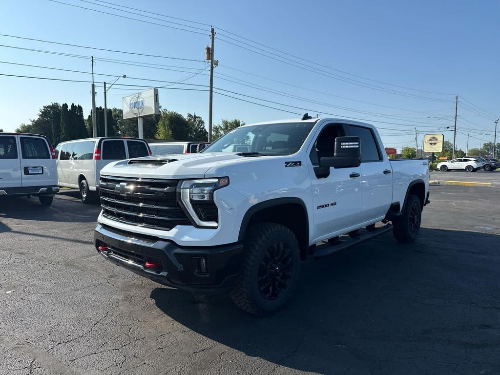 New 2026 Chevrolet Silverado 2500 LT