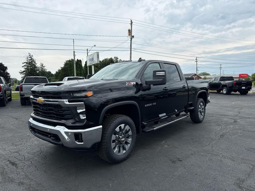 New 2026 Chevrolet Silverado 2500 LT
