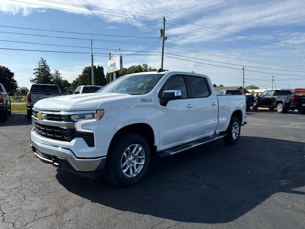 New 2026 Chevrolet Silverado 1500 LT