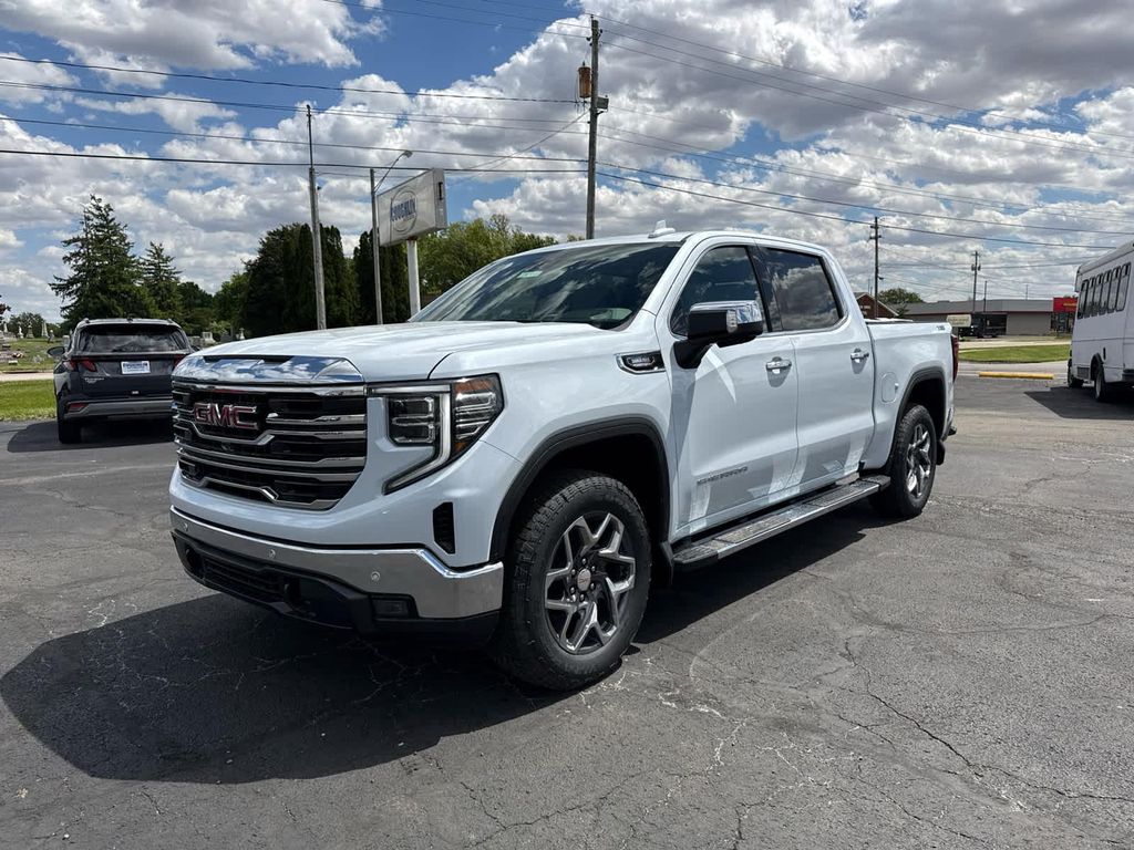 New 2026 GMC Sierra 1500 SLT