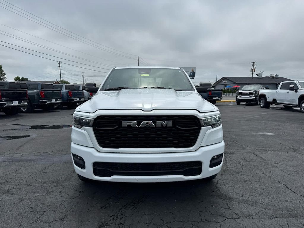 صورة 8 لـ 2025 RAM 1500 BIG HORN/LONE STAR