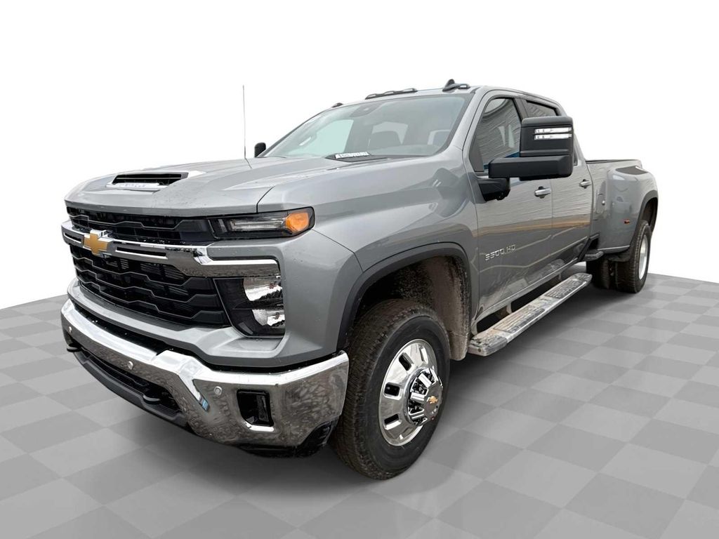 New 2026 Chevrolet Silverado 3500 LT