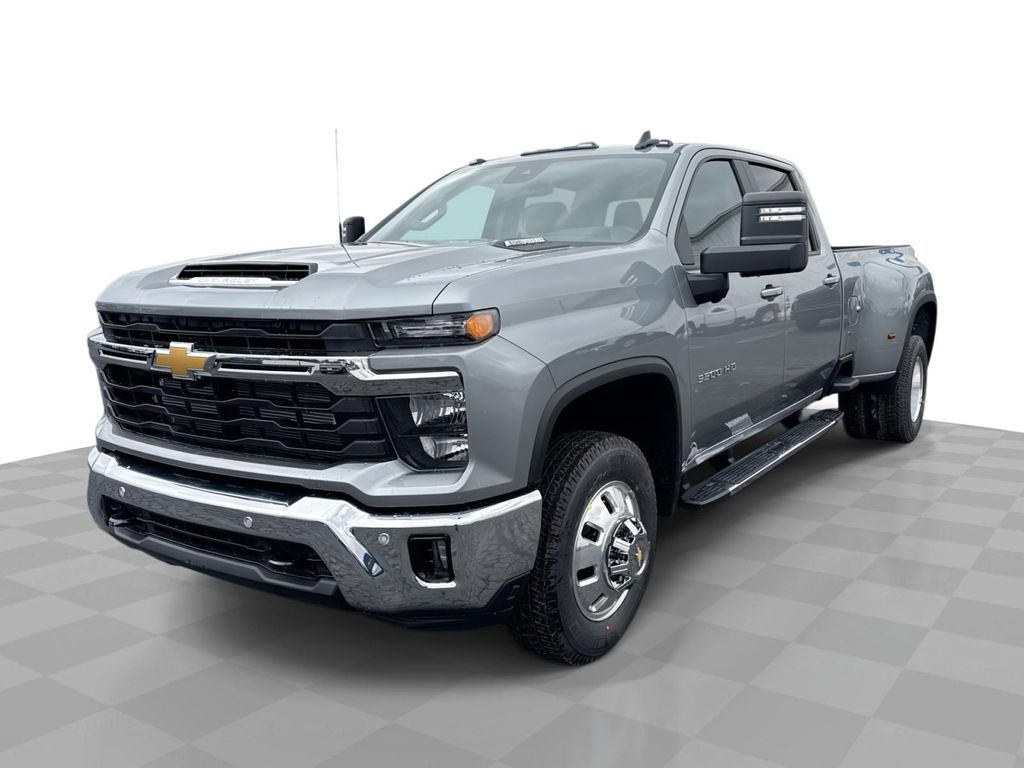 New 2026 Chevrolet Silverado 3500 LT