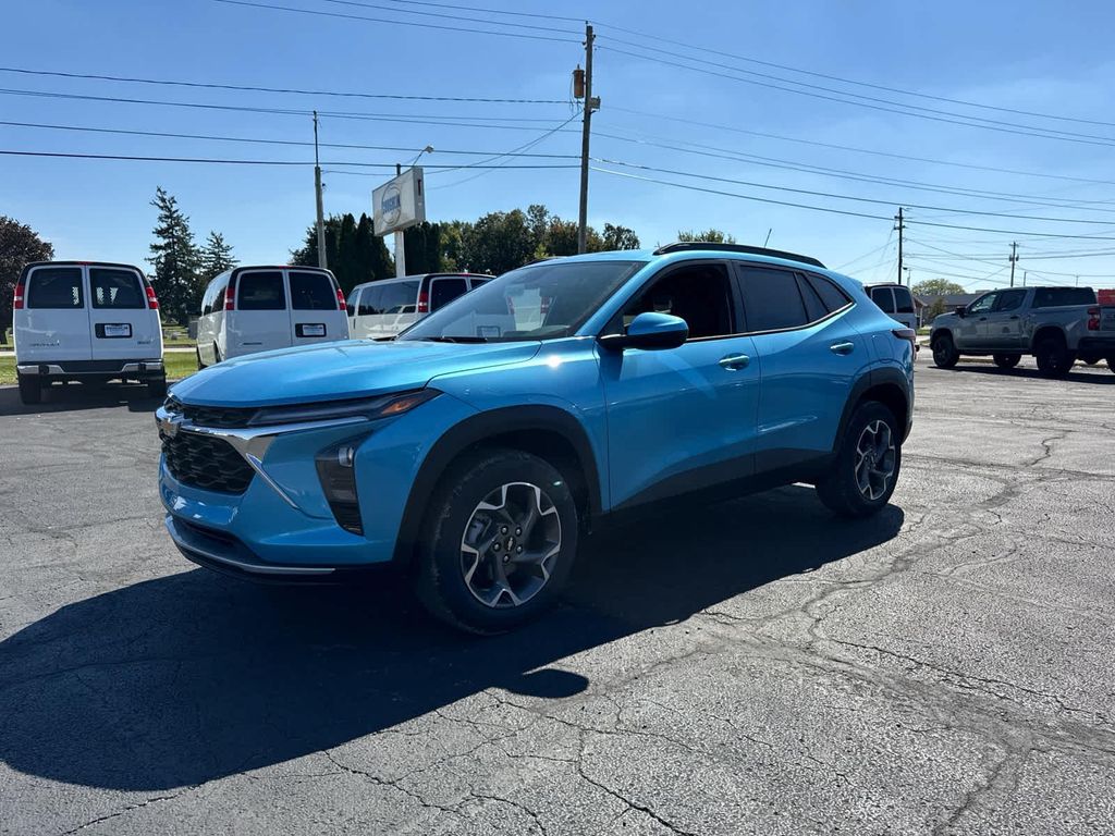 New 2026 Chevrolet Trax LT