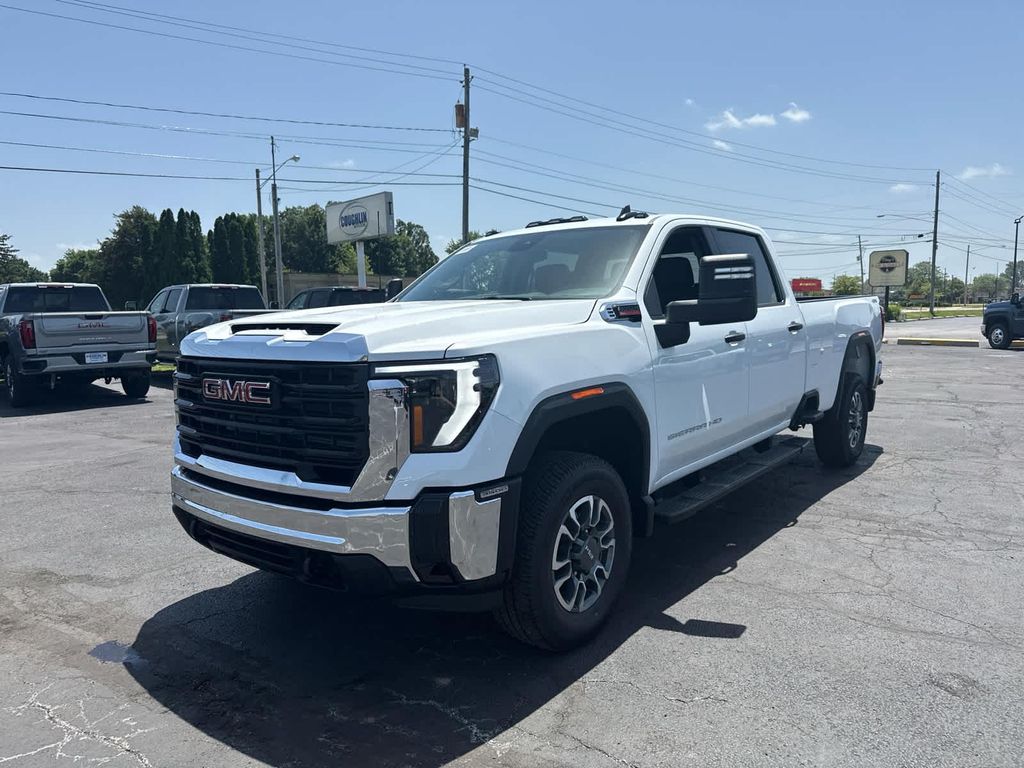 New 2026 GMC Sierra 3500 Base