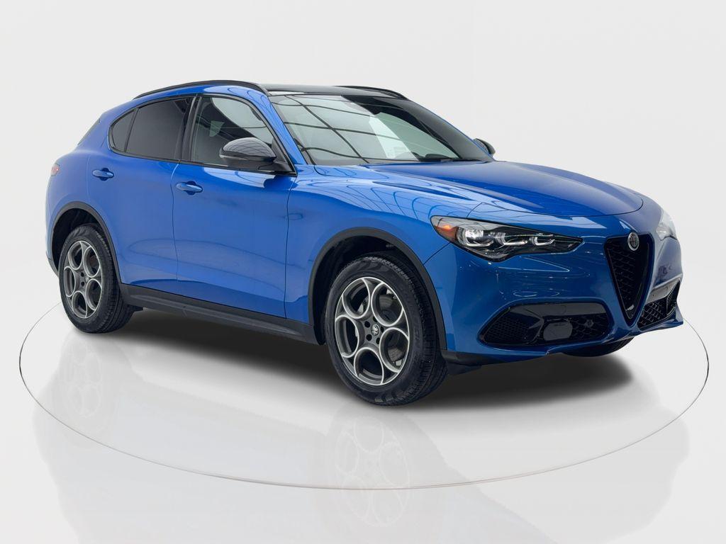 New 2025 Alfa Romeo Stelvio Base
