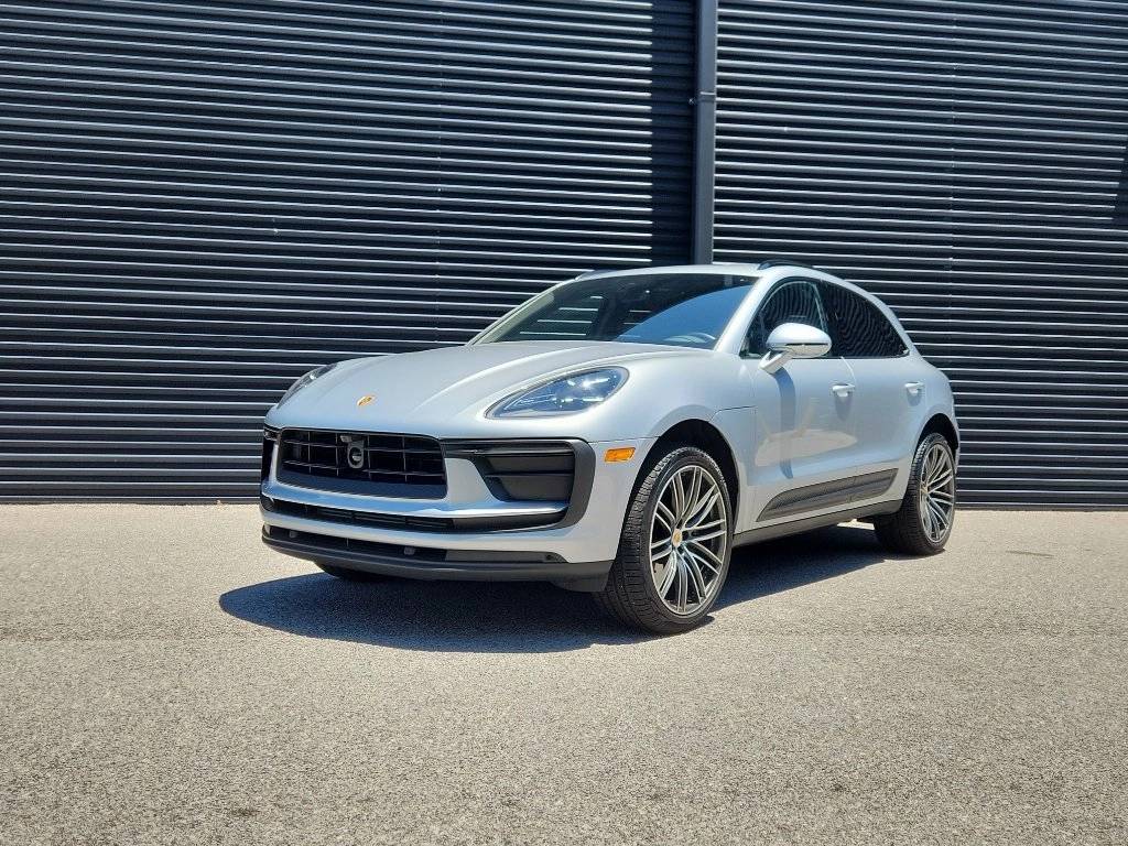 صورة 1 لـ 2026 Porsche MACAN