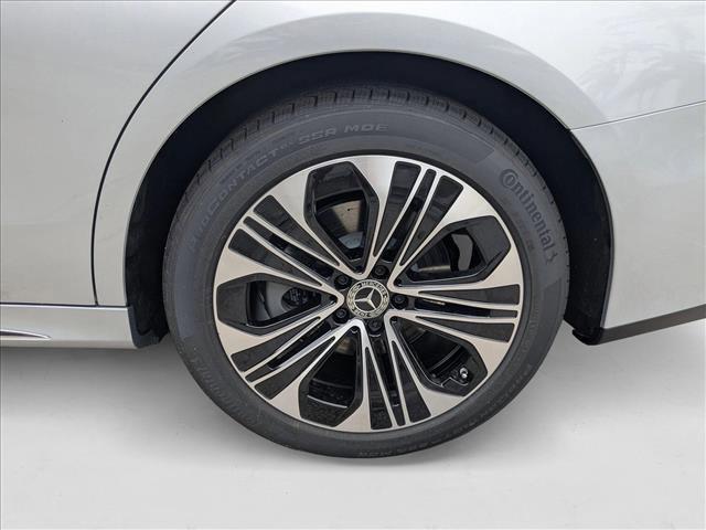 MERCEDES-BENZ E-CLASS - 9