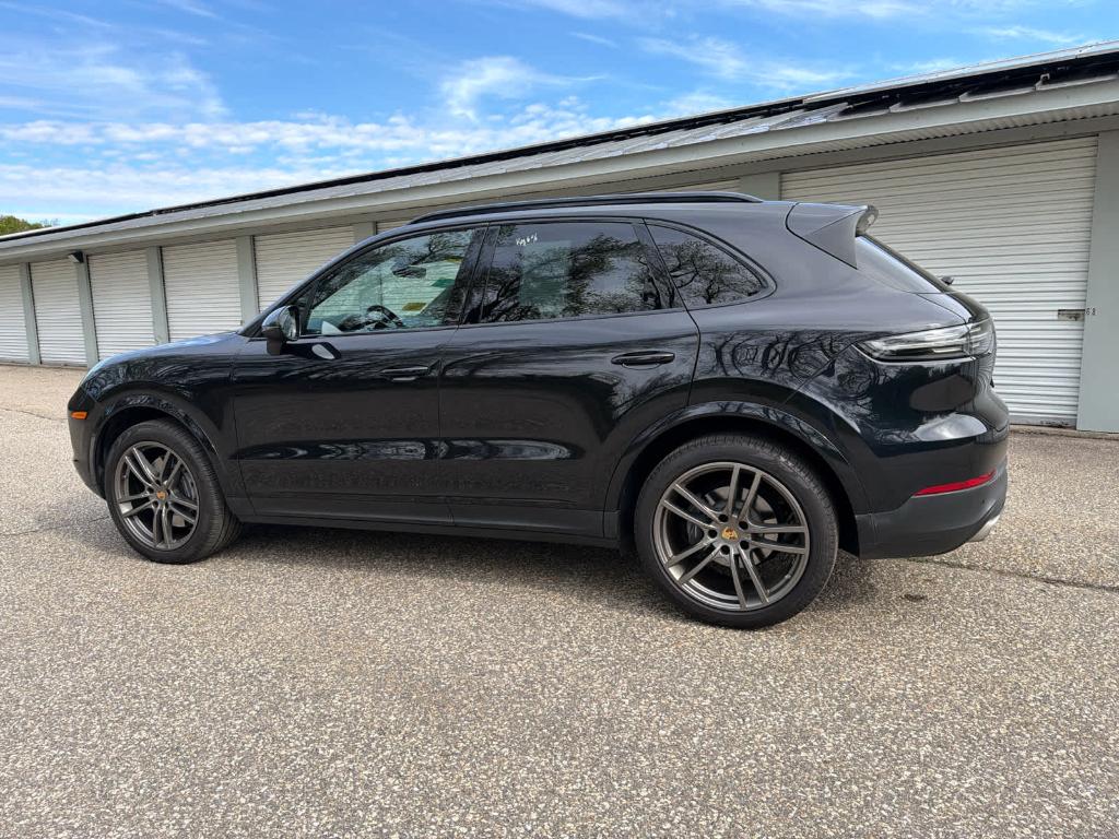 PORSCHE CAYENNE - 3