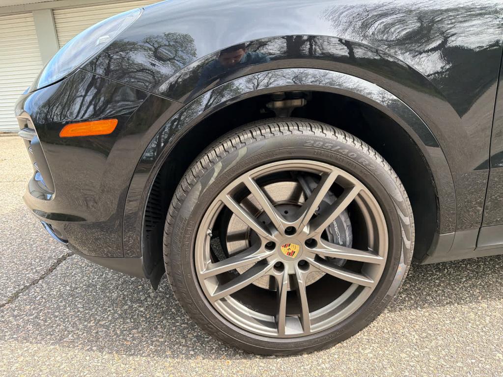 PORSCHE CAYENNE - 8