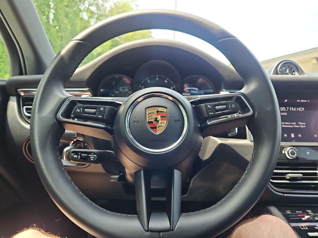 2026 Porsche MACAN 缩略图 33