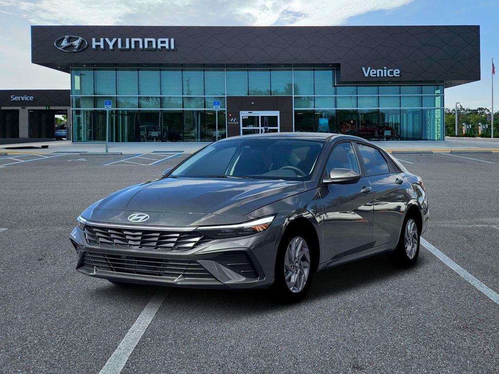 New 2026 Hyundai ELANTRA HEV Blue