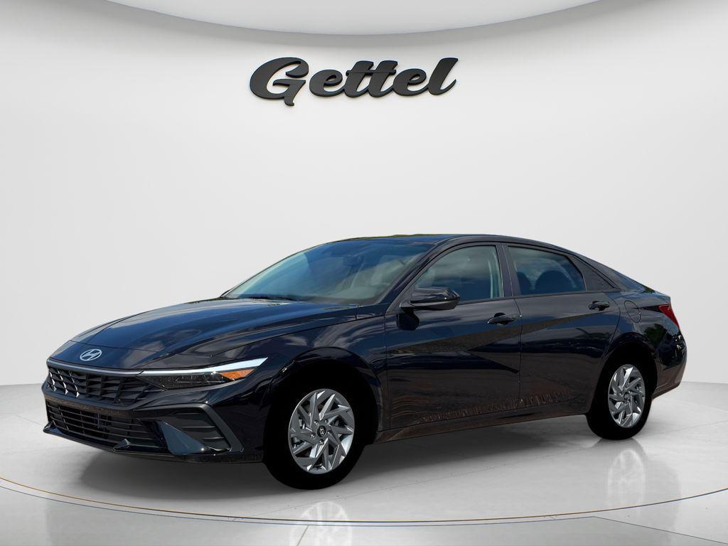 New 2026 Hyundai ELANTRA HEV Blue