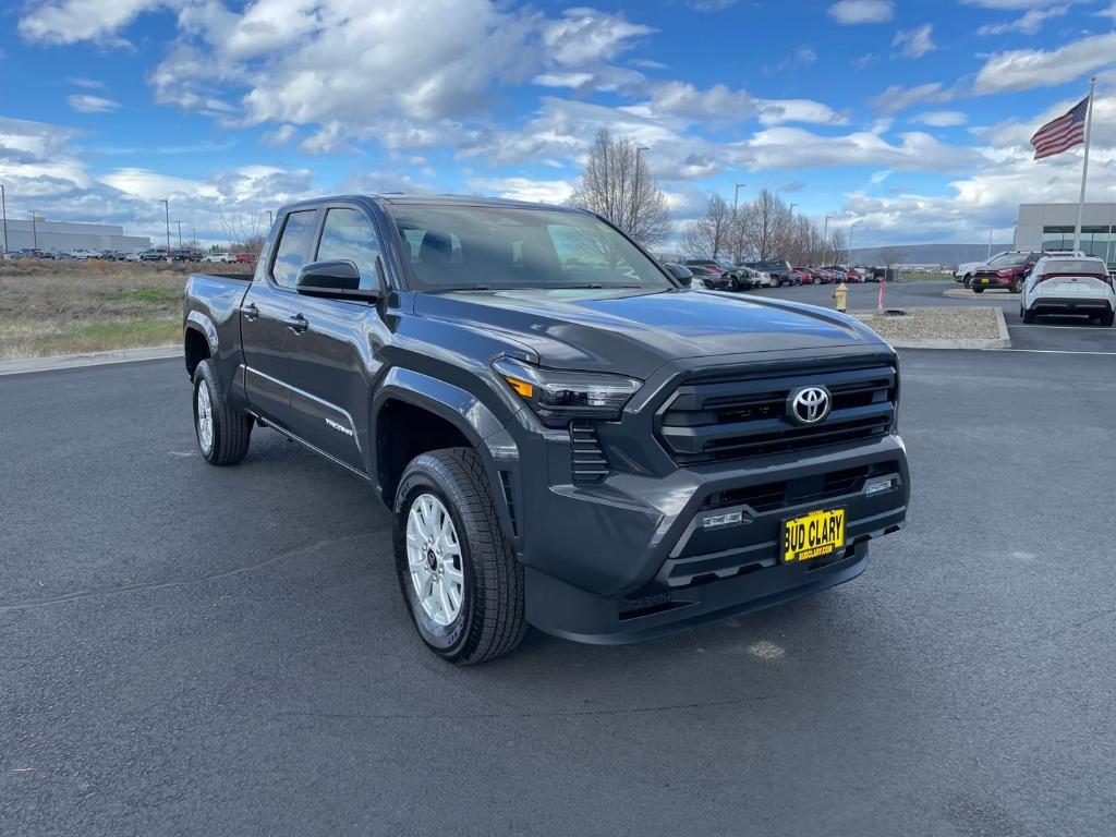 New 2026 Toyota Tacoma SR5