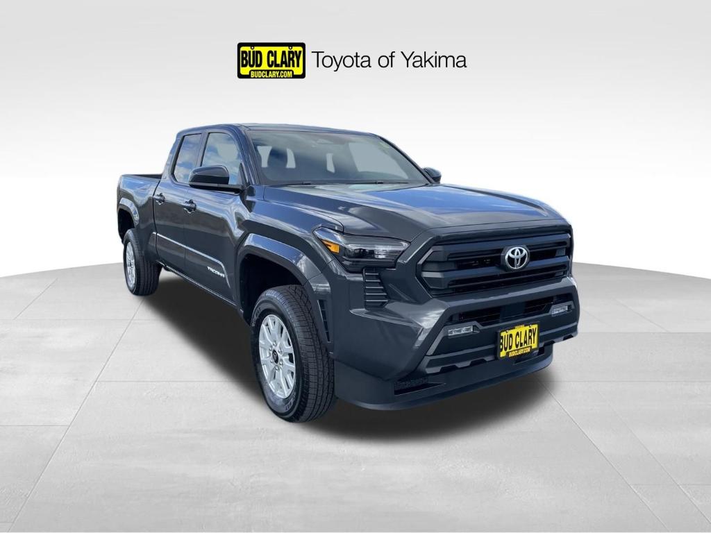 New 2026 Toyota Tacoma SR5