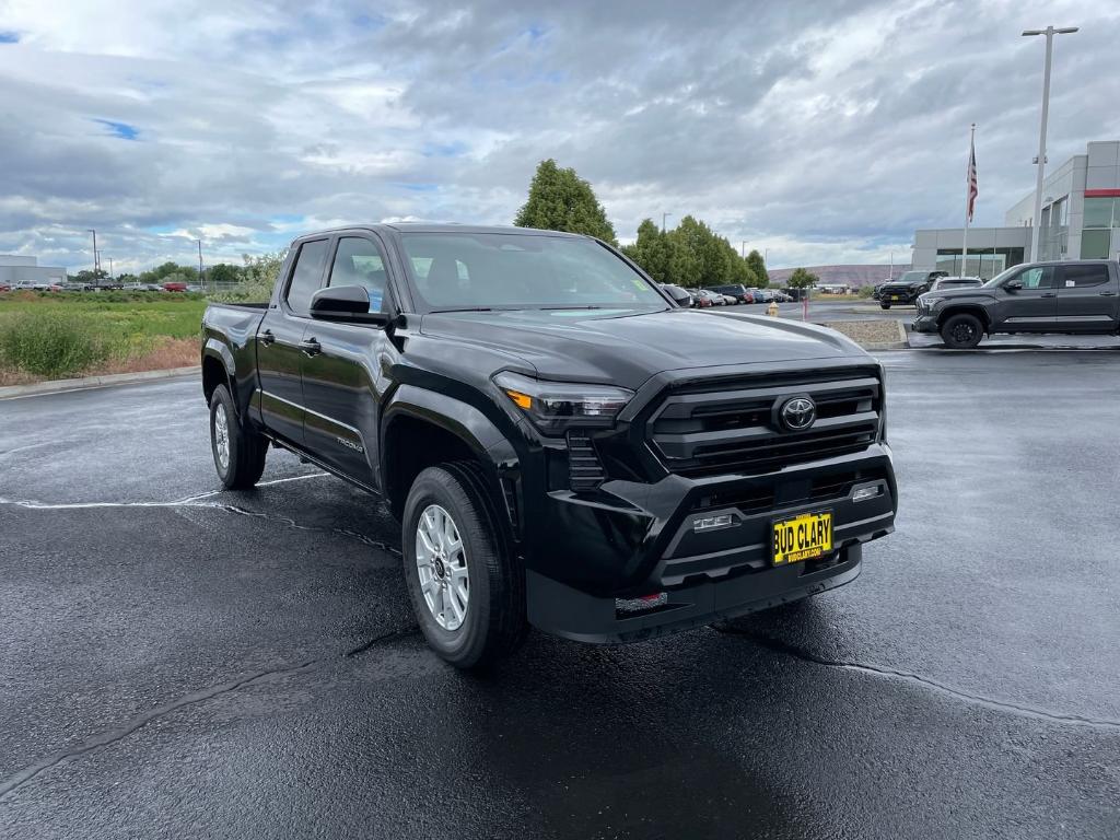 New 2026 Toyota Tacoma SR5