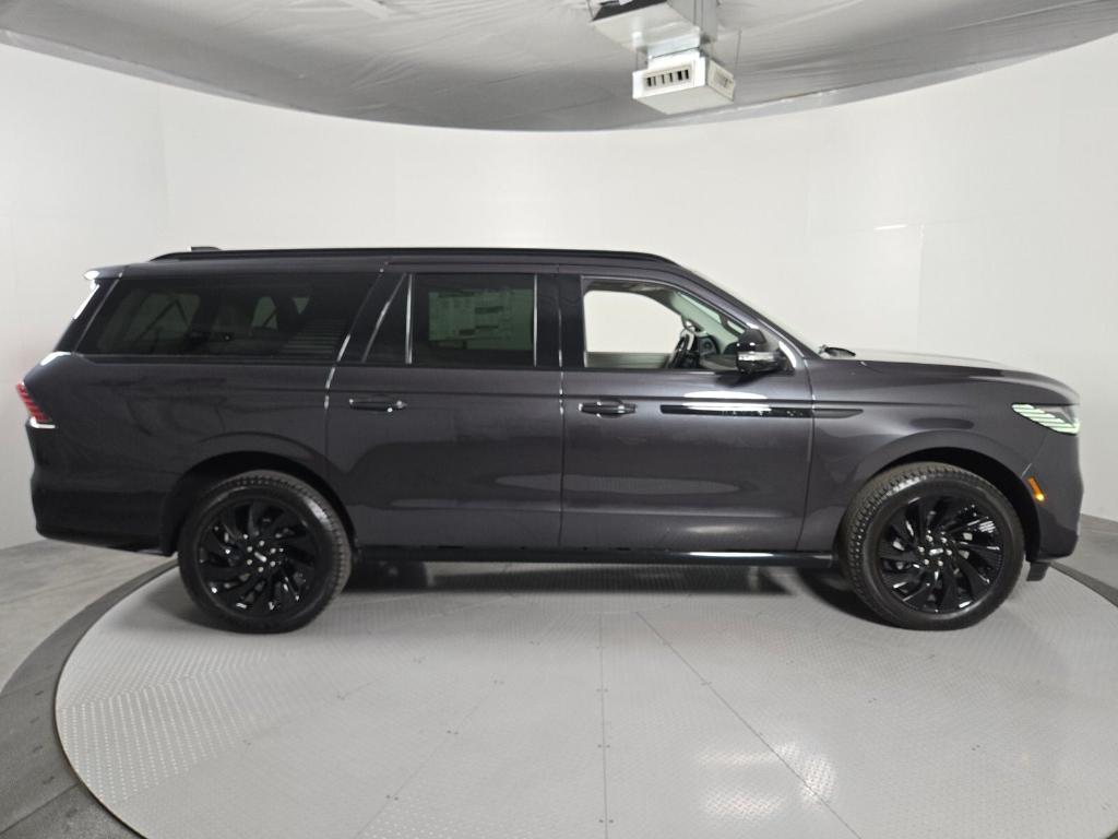 New 2026 Lincoln Navigator L Reserve