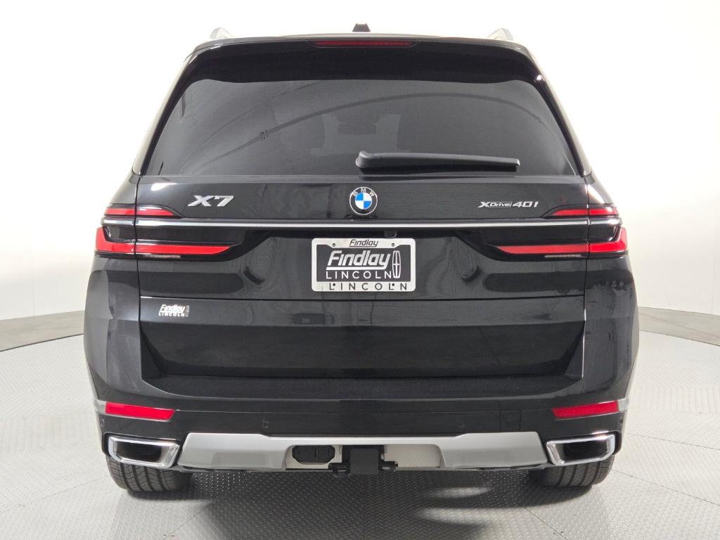 صورة 5 لـ 2023 BMW X7 XDRIVE40I