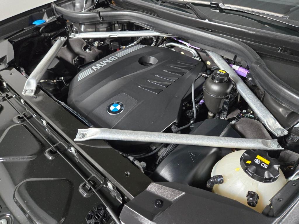 صورة مصغرة 20 لـ 2023 BMW X7 XDRIVE40I