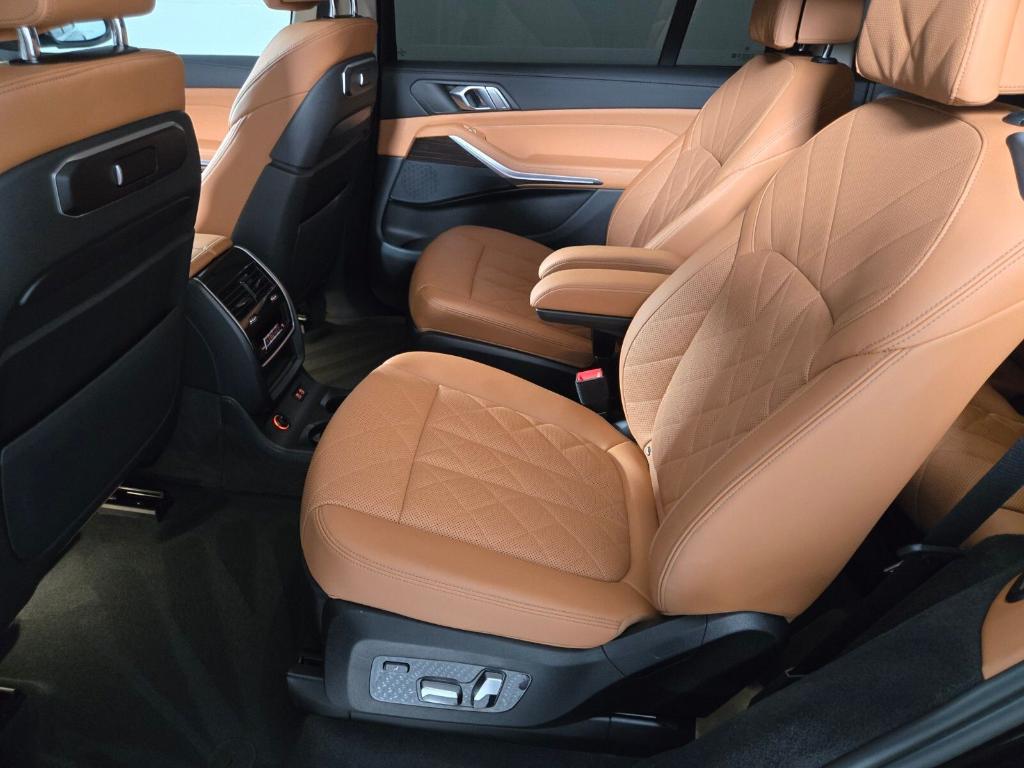 صورة مصغرة 12 لـ 2023 BMW X7 XDRIVE40I