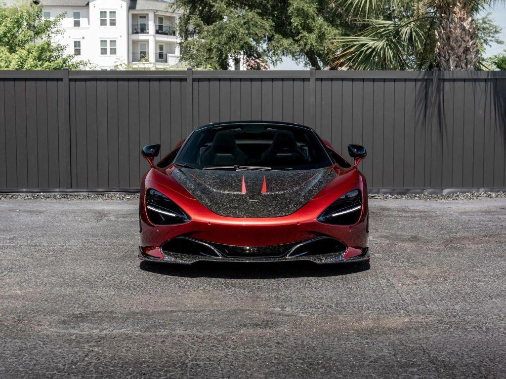 صورة 10 لـ 2020 Mclaren 720S BASE