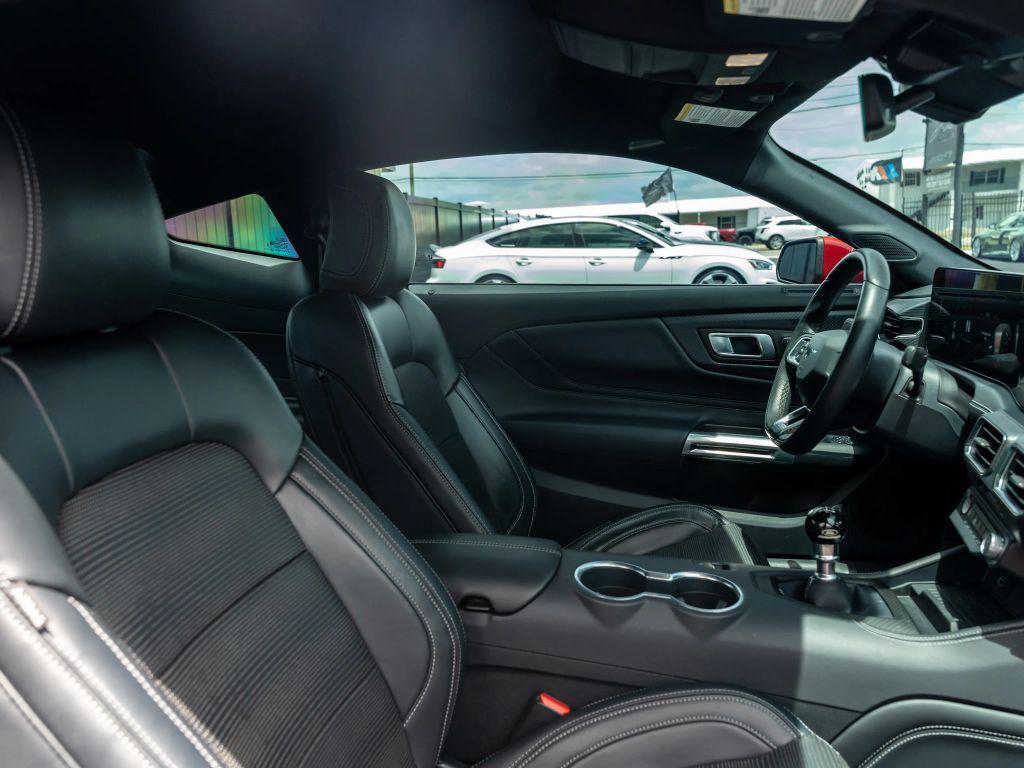 2024 FORD MUSTANG GT PREMIUM 缩略图 39